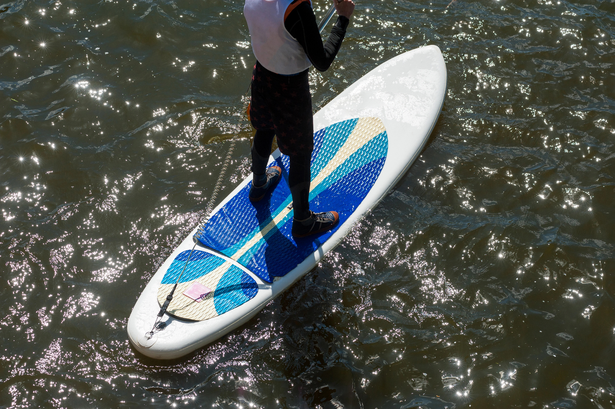 Guida Completa al SUP Elettrico: Innovazione e Divertimento sull’Acqua